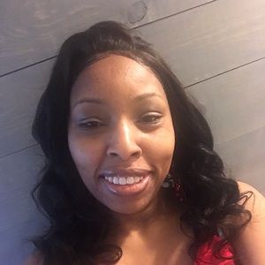 Meet your Posher, Phyllis